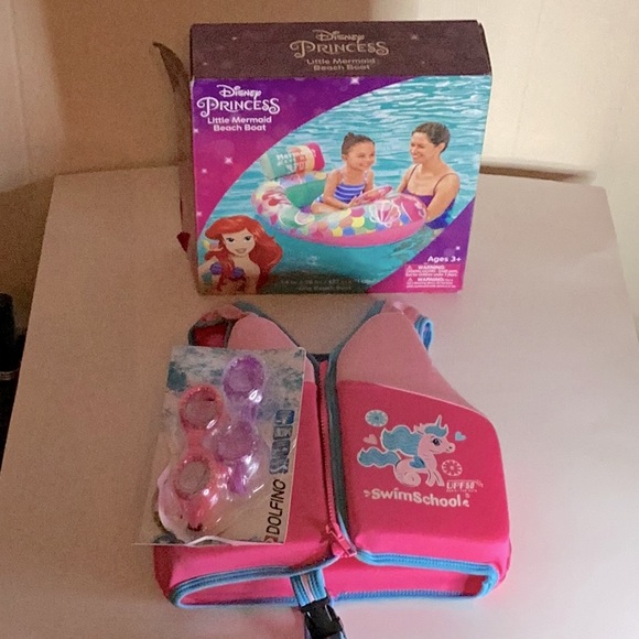 Swim set - Picture 1 of 1